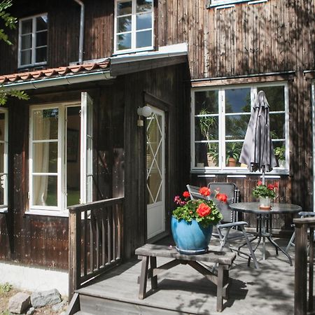B&B Eco-Village 12 Min From City Stockholm Exterior photo